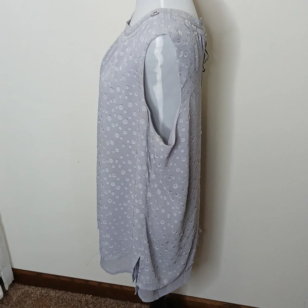 Roz& Ali lavender polka dot pleated blouse size 2X - Picture 9 of 16